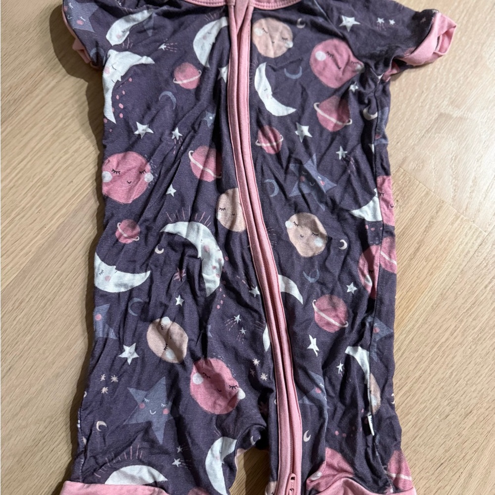 Little Sleepies Pink and Purple Planet Short Zippies